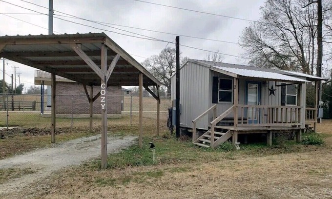 Lufkin Cabine | Cozy Corner Cabin close to hospitals