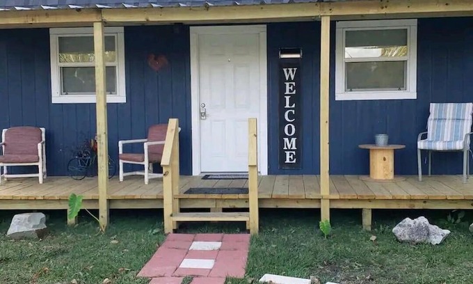 Lufkin Cabine | Blue Barn Tiny Home