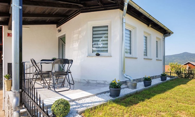 Crnomelj Appartement | The Spring of Lahinja Apartment, Dragatuš, Slovenia