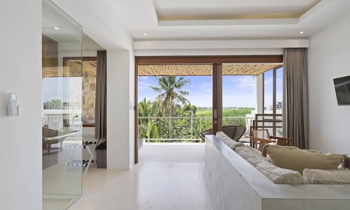 Tanjungbenoa Appartement | Cozy Apartment w/Sunset View & Balcony in Canggu
