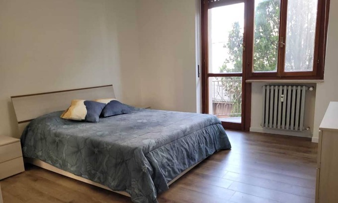Valenza Appartement | Holiday Apartment "Scopri Il Fascino Della Città D'Oro" with 2 Balconies & Wi-Fi