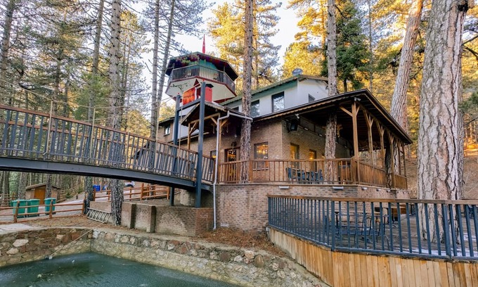 Tosya Maison | Idyllic Retreat in Lakeside Complex in Dipsiz Lake