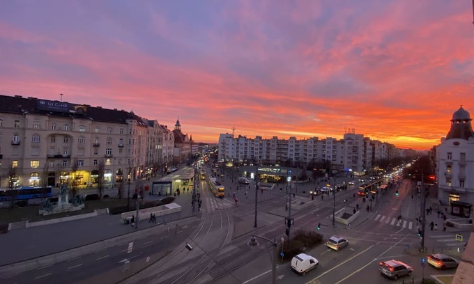 Szentimrevaros Appartement | Luxury Buda, Welcome to our large, freshly renovated 2-bedroom apartment!
