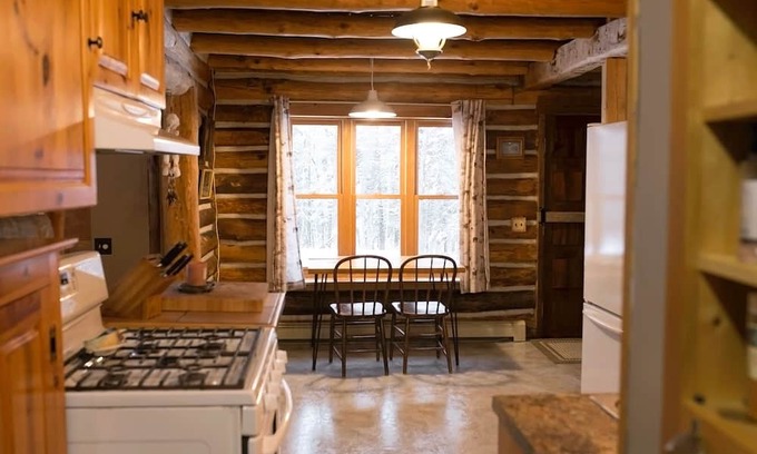 LaPorte Cabine | Unique Northwoods retreat located on 10 acres close to Leech Lake.