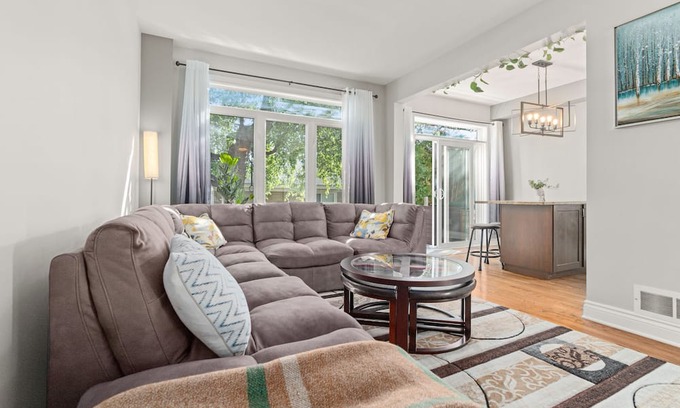 Whitehaven - Queensway Terrace North Maison | Cozy 4 BDR/5 beds with a Hot tub - Britannia Stay