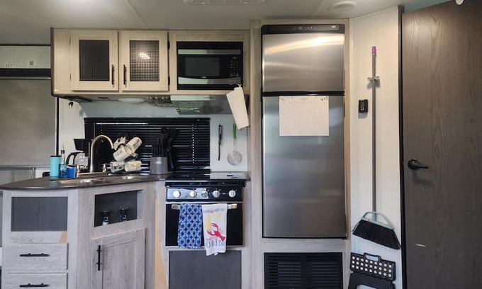 Burnet Maison | Cozy RV just outside of town