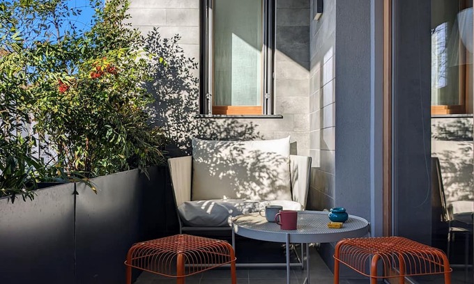 Navigli Appartement | Modern gem with swimming pool and garage in the heart of Navigli | NABA/Bocconi