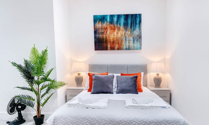 Corby Appartement | Mids NN Corporation St 04 - Corby Radio Apartment 04