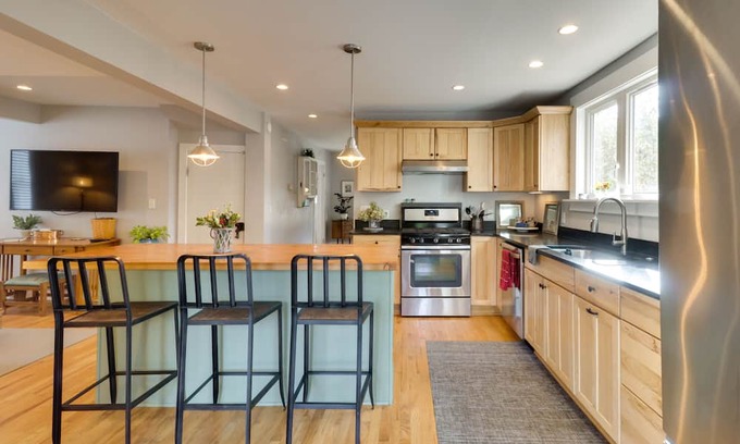 Charlottesville Maison | Hidden Charlottesville Home: 4 Mi to Downtown!