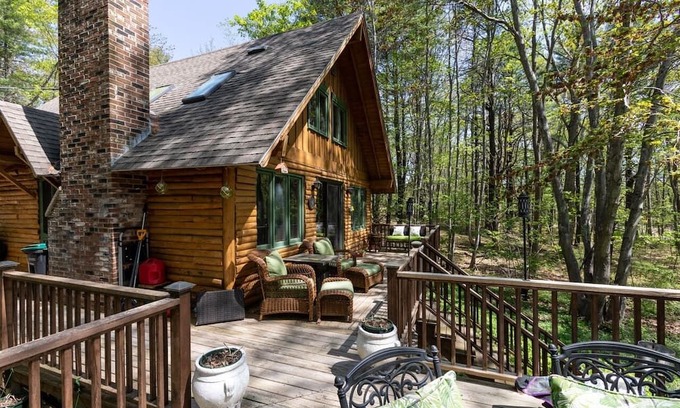 Kennebunk Cabine | Don’t forget your dogs!
