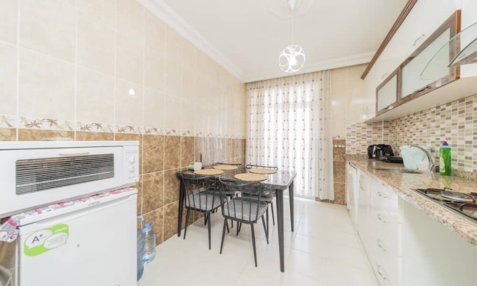 Antalya City Centre Appartement | Central Flat w Balcony 10 min to MarkAntalya Mall