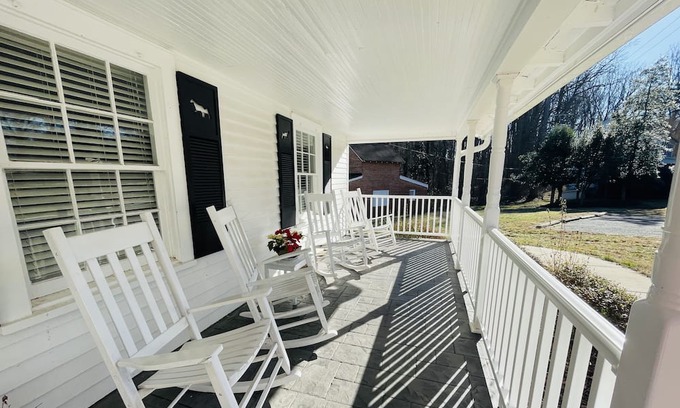 Clemmons Maison | Escape to serenity at our distinctive retreat, nestled behind the Excelsior at the Manor House