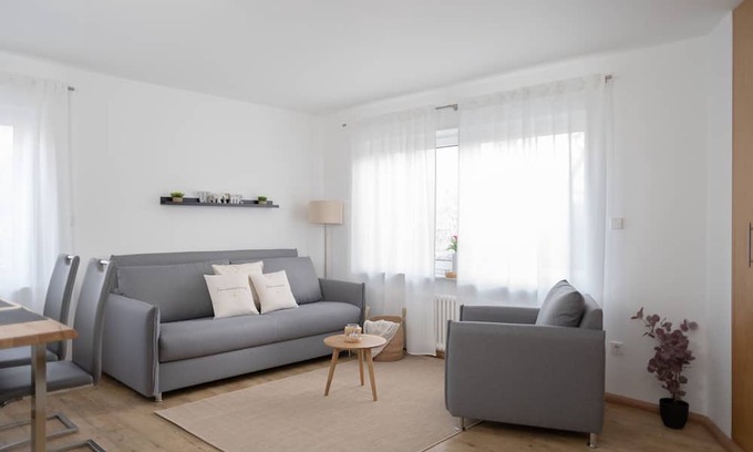 Sondernheim Appartement | Ferienwohnung Rheinauen - Behaglich und Naturnahe Lage