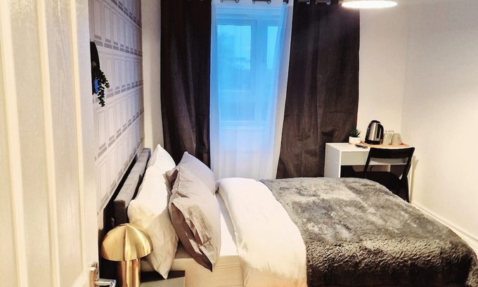 Sutton Central Appartement | Relaxing Spacious Brunswick Rooms in Sutton