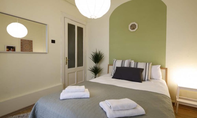 Talimhane Appartement | Vibrant Flat with Excellent Location in Beyoglu