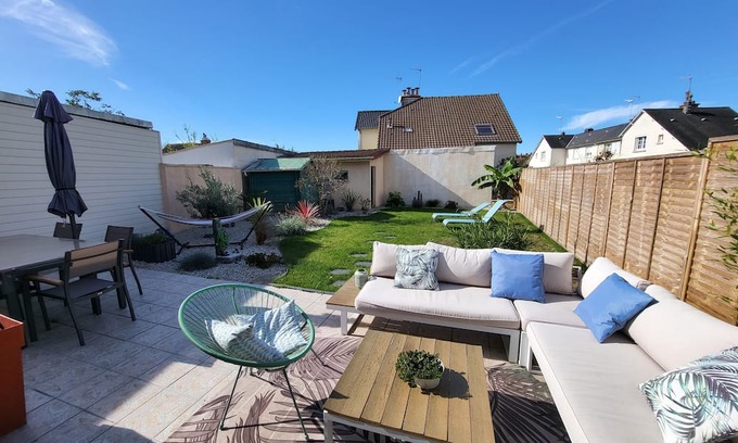 Pin - Vert Galant Maison | La Fratrie - Jardin - 6p - Rêve au Mans