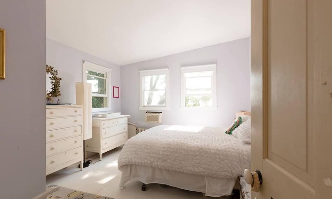 Nyack Maison | Bohemian Garden Cottage