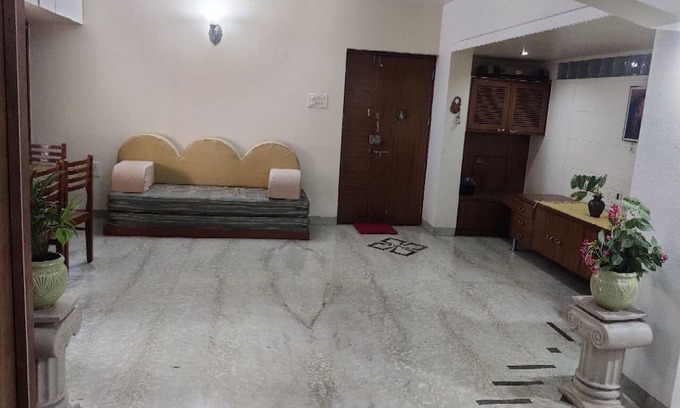 Aundh Lit Et Petit-Déjeuner | A stay in the middle of the City in presence of divine nature and green beauty