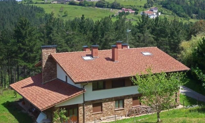 Ea Appartement | Apartamento en Caserío en Pleno Bosque