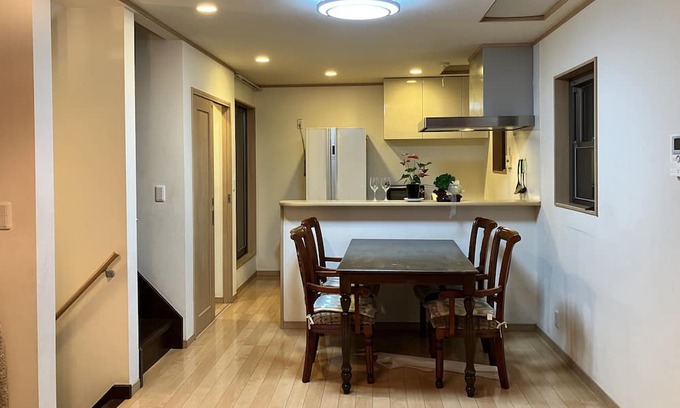 Shinkoiwa Maison | Private villa, 4 rooms available for 10 people! 6 minutes walk from the station
