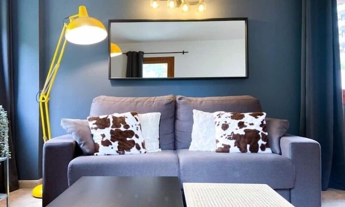 Ransol Appartement | Modern and rustic in Ransol. Sleeps 6
