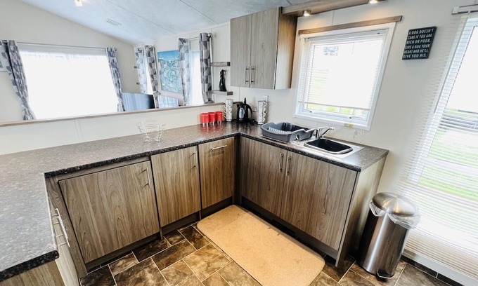 Ryde Cabine | 2 Bedroom Accessible Lodge TH45, Nodes Point, Isle of Wight, Dog Friendly