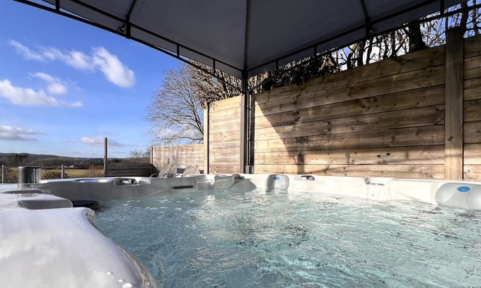 Harre Maison | Beautiful house with spa and pool