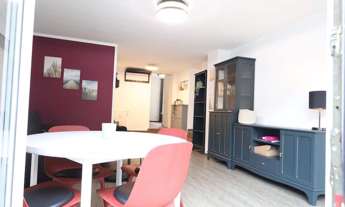 Chemnitz Appartement | Fantastically located on the edge of the forest with a small garden
