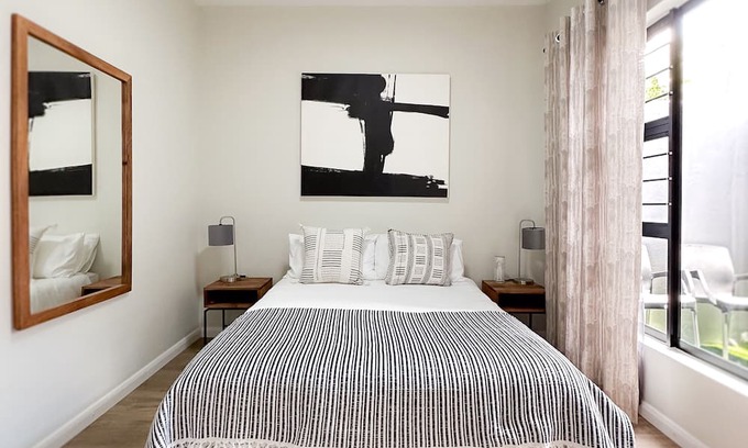 Klein Windhoek Appartement | The Nomad @ SPACE Works is the perfect central stop while visiting Windhoek
