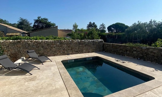 Mauves Maison | Magnifique Maison Avec Piscine Située au Cœur du Village de Mauves en Ardèche