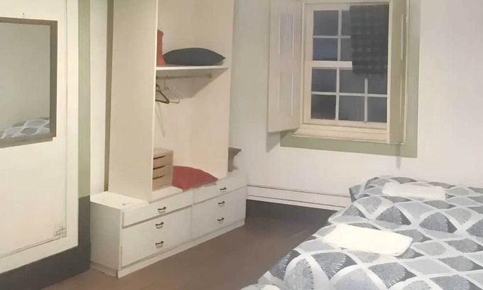 Coimbra City Centre Maison | Homerez - Big house for 18 ppl. at Coimbra