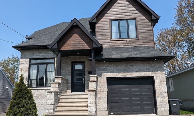 Laval Maison | Detached House!