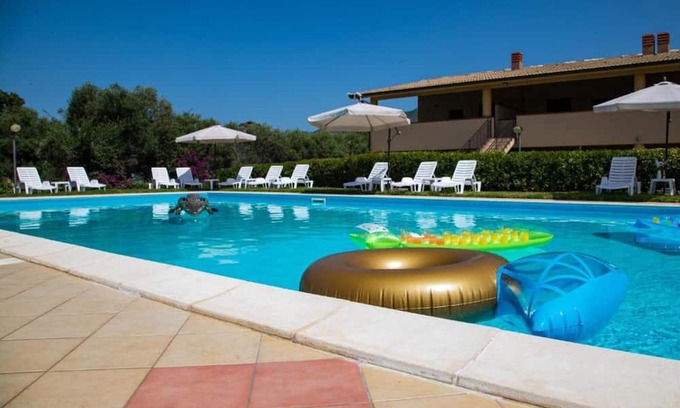 Torrenova Appartement | Apartment "Costa Tirrena 0" with Sea View & Shared Pool