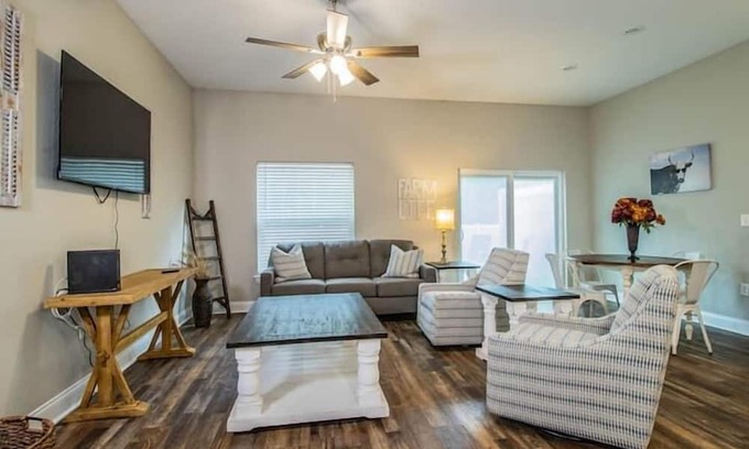 Bartow Appartement | 3 Bedroom 717811 by Houzlet