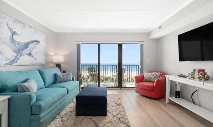 North Ocean City Maison | New! Oceanfront at Marigot Beach
