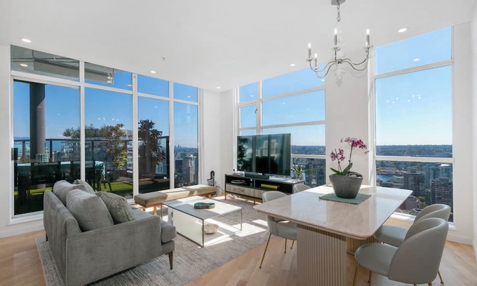 Downtown Vancouver Copropriété | D18 - Amazing 2 Bed Prestigious Residence!