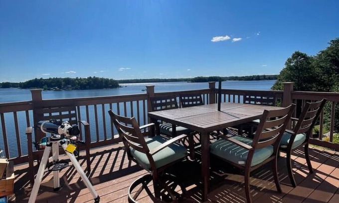 Hale Cabine | Lakefront Lookout on Sage Lake!