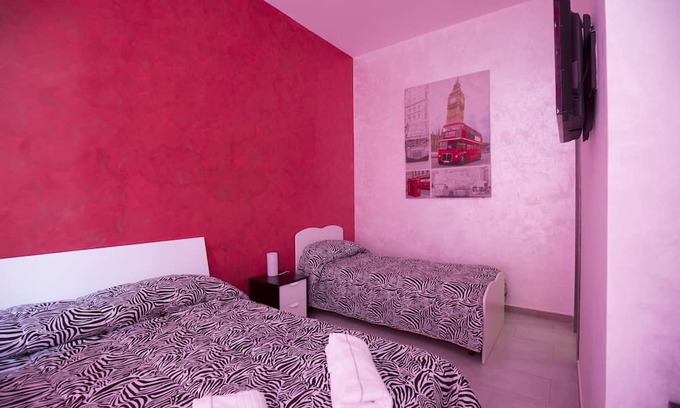 Vasto Appartement | Chambre Double ou Triple - Centre de Naples