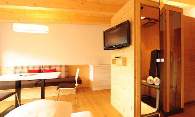 Jerzens Appartement | Lovely apartment for 2 people with WIFI and TV