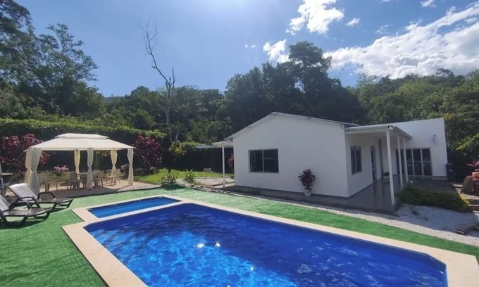 Villeta Maison | Country house in Villeta close to Bogota