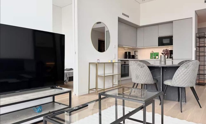 Lundby Appartement | Luxury Apt Karlatornet - 2BR - Spa - Gym - City