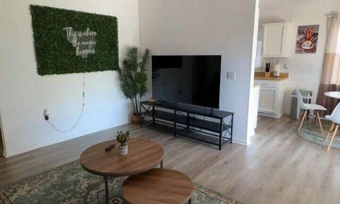 New Territories Maison | Cozy Haven - Close to Everything
