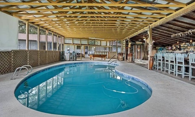 Valdosta Maison | Welcome To the Ranch at White Water- Charming home on 5 acres with event patio.