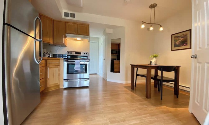 Vernon Maison | Clean and Bright One Bedroom Basement Suite with separate entrance