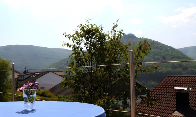 Bad Urach Appartement | Apartment 'Fewo2' with Mountain View, Private Terrace and Wi-Fi