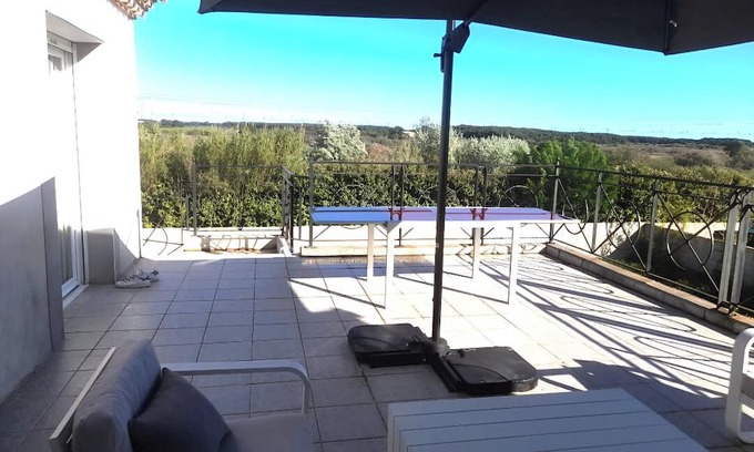 Vic-la-Gardiole Appartement | Cosy apartment with spacious terrace