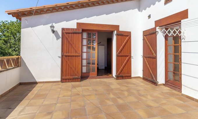 Can Carbonell Maison | Ca la Goyi: swimming pool, games room, petanque, table soccer, ping-pong. All in one.