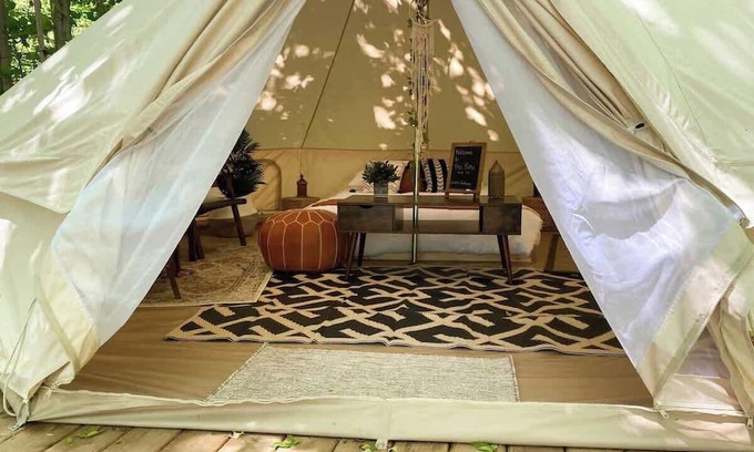 Miller Lake Maison | Boho Glamping near Tobermory
