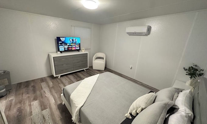 Seffner Community Alliance Appartement | WELCOME TO MI LITTLE CASITA with WiFi, AC in private place in Seffner