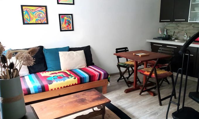Saint-Savinien Appartement | Apartment 'Cosy' with Wi-Fi and Air Conditioning